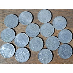 15 monedas de 50 pesetas...